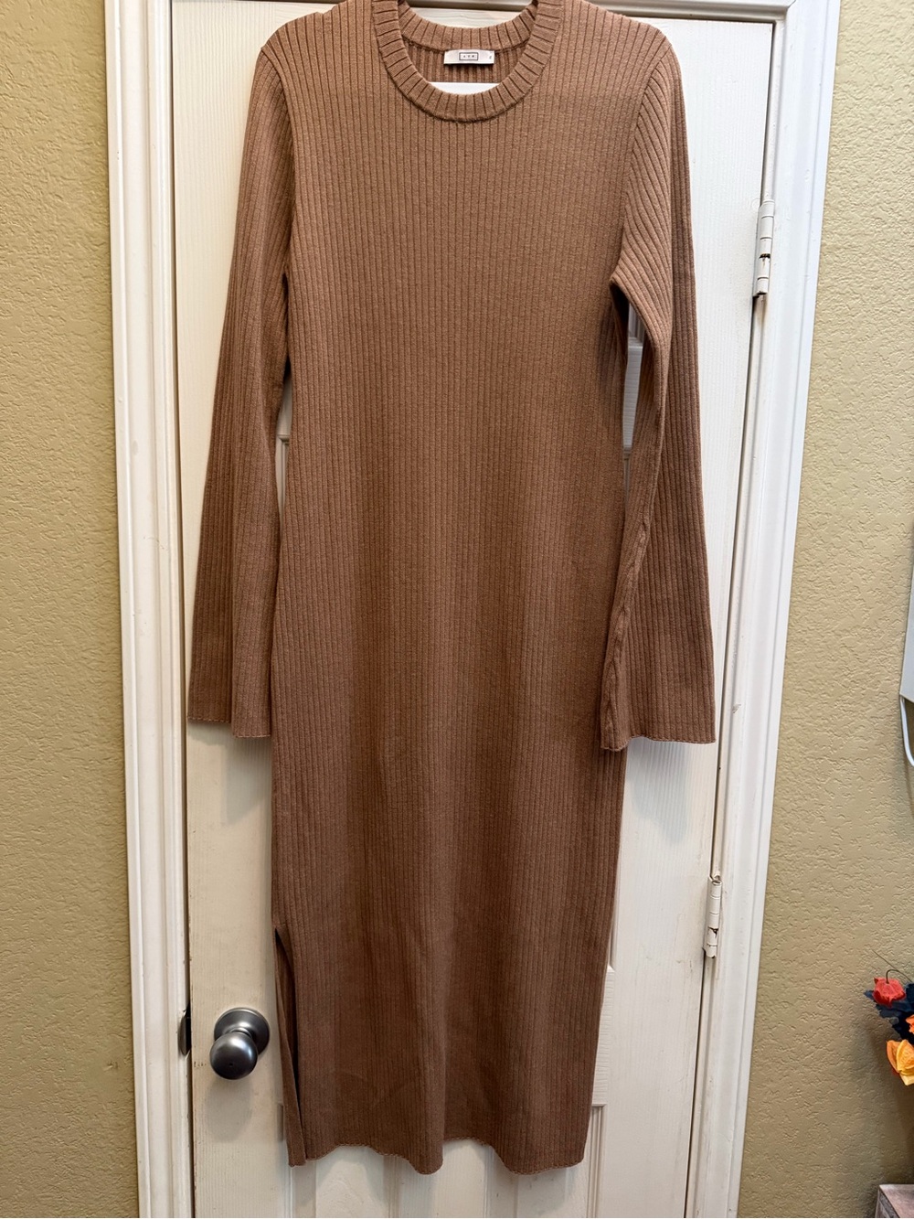 AYR The Crowd Pleasure Ribbed Long Sleeve Knit Midi Dress - Brown Sz XL